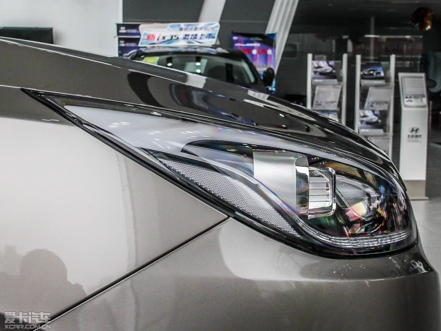 2013��F��ix35 2.0L �ԄӃ�����m��GL ��V