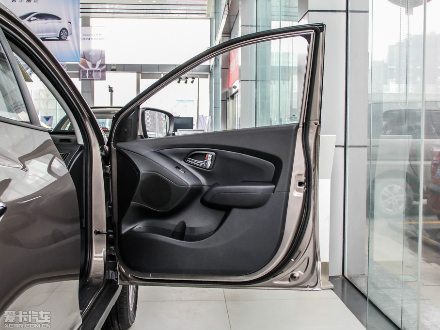 2013Fix35 2.0L ԄӃmGL V