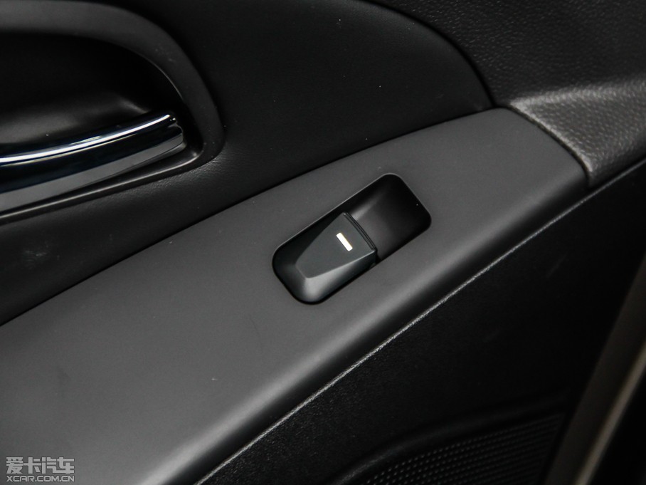 2013��F��ix35 2.0L �ԄӃ�����m��GL ��V