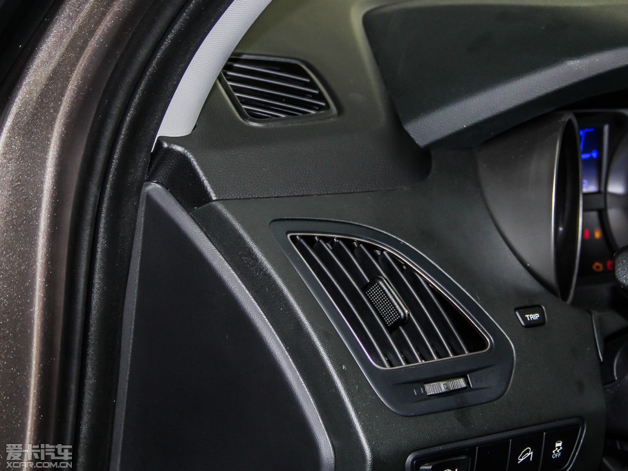 2013��F��ix35 2.0L �ԄӃ�����m��GL ��V