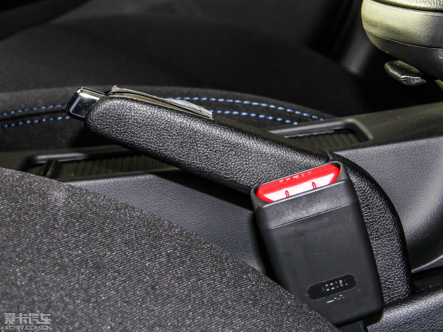 2013ʄ 1.6 GLX ԄI(lng)Ȱ