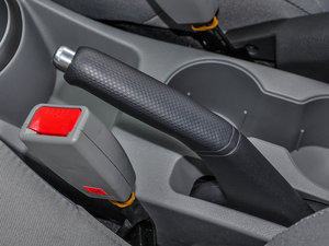 2014款1.4L 自动GS 驻车制动器