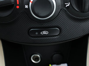 2014款1.4L 手动TOP 中控区