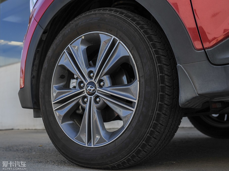 2015Fix25 1.6L ԄӃFDLX