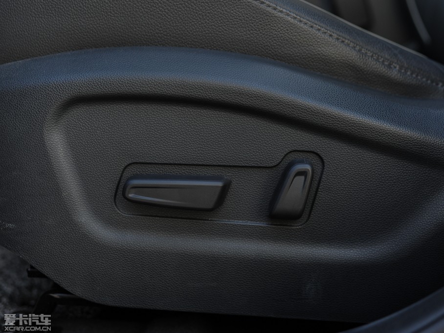 2015Fix25 1.6L ԄӃFDLX