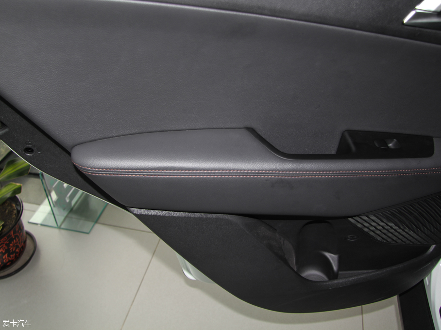 2015Fix25 2.0L ԄIGLX