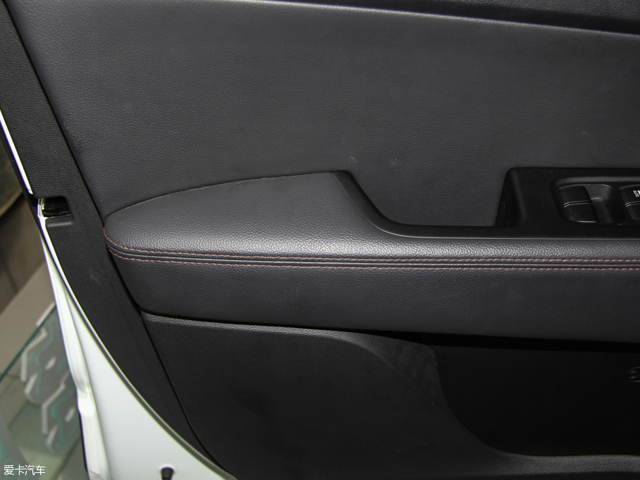 2015F(xin)ix25 2.0L Ԅ(dng)(q)I(lng)GLX