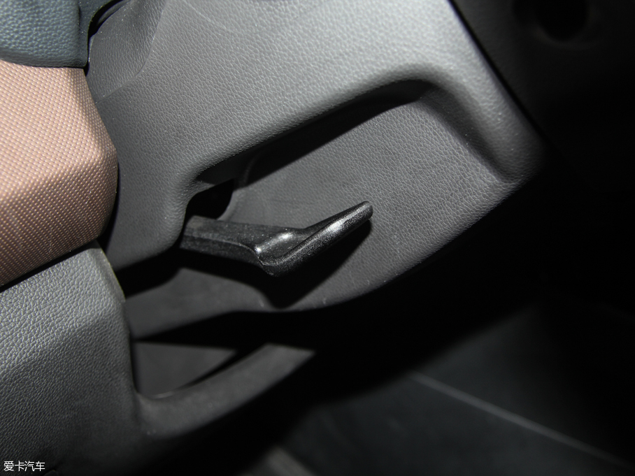 2015��F��ix25 2.0L �Ԅ�����I����GLX