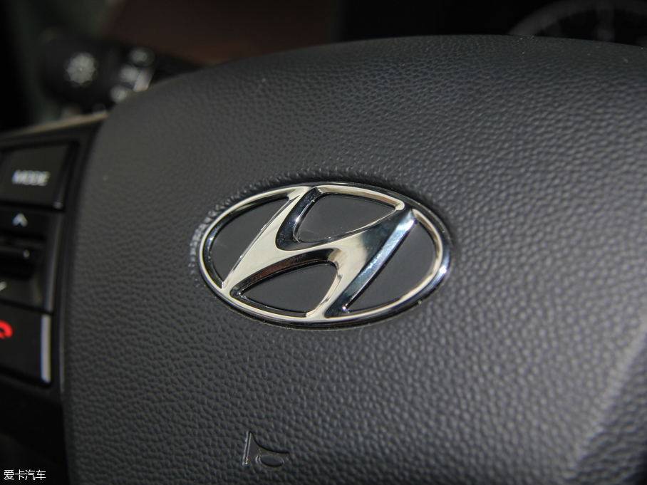 2015F(xin)ix25 2.0L ԄIGLX