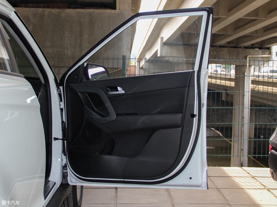 2015F(xin)ix25 2.0L Ԅ(dng)(q)GLS