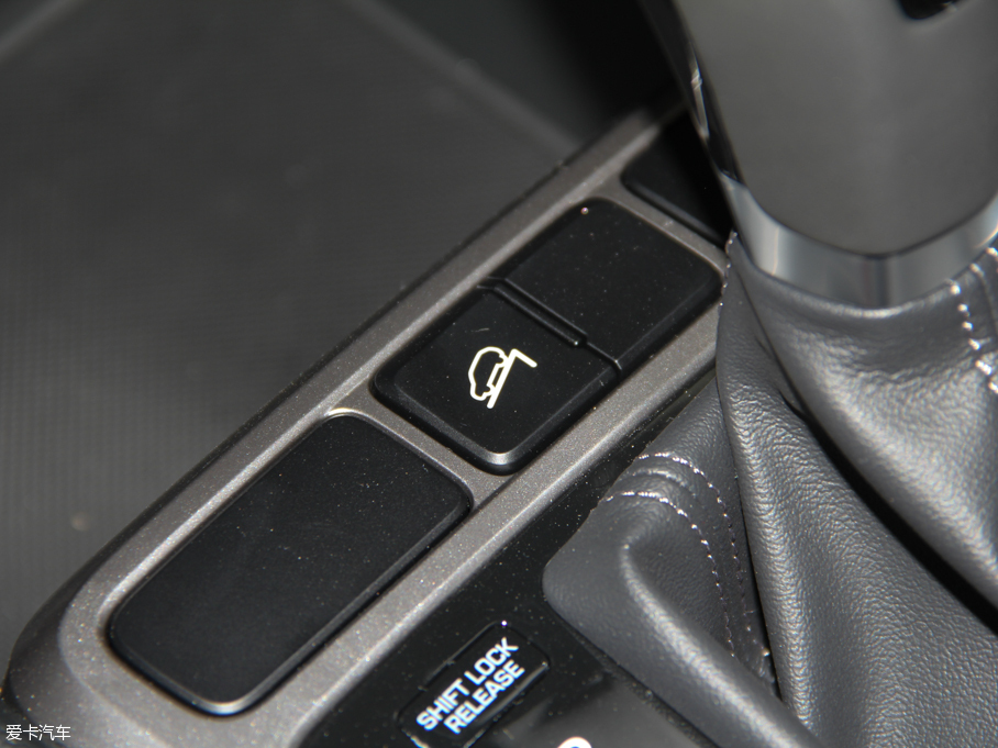 2015F(xin)ix25 2.0L ԄӃ(q)GLS