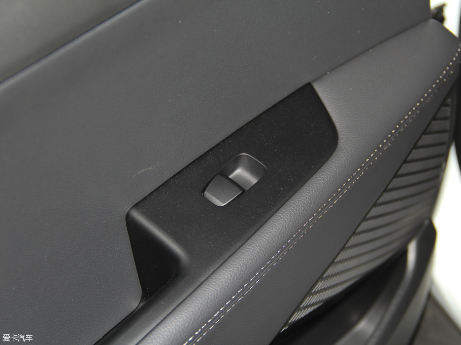 2015��F(xi��n)��ix25 2.0L �Ԅ�(d��ng)���(q��)������GLS