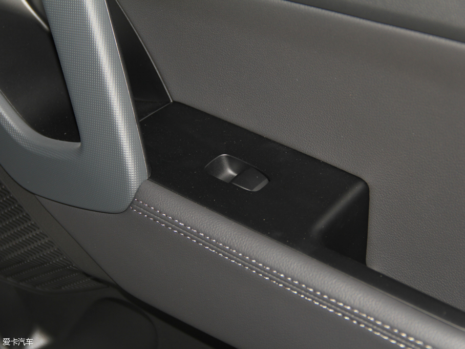 2015Fix25 2.0L ԄӃGLS