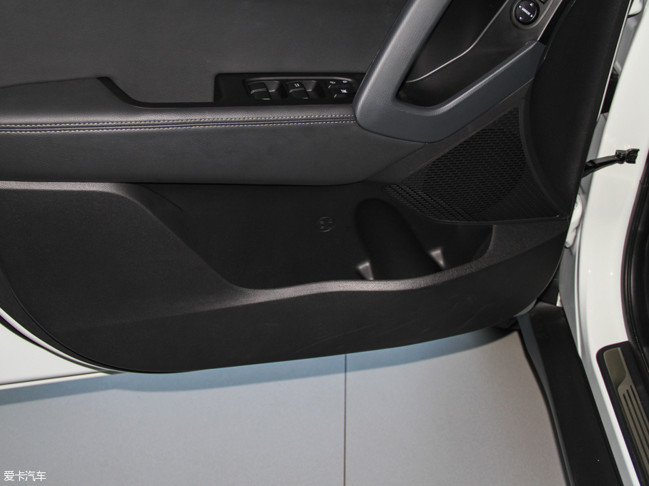 2015Fix25 1.6L ԄӃFDLX