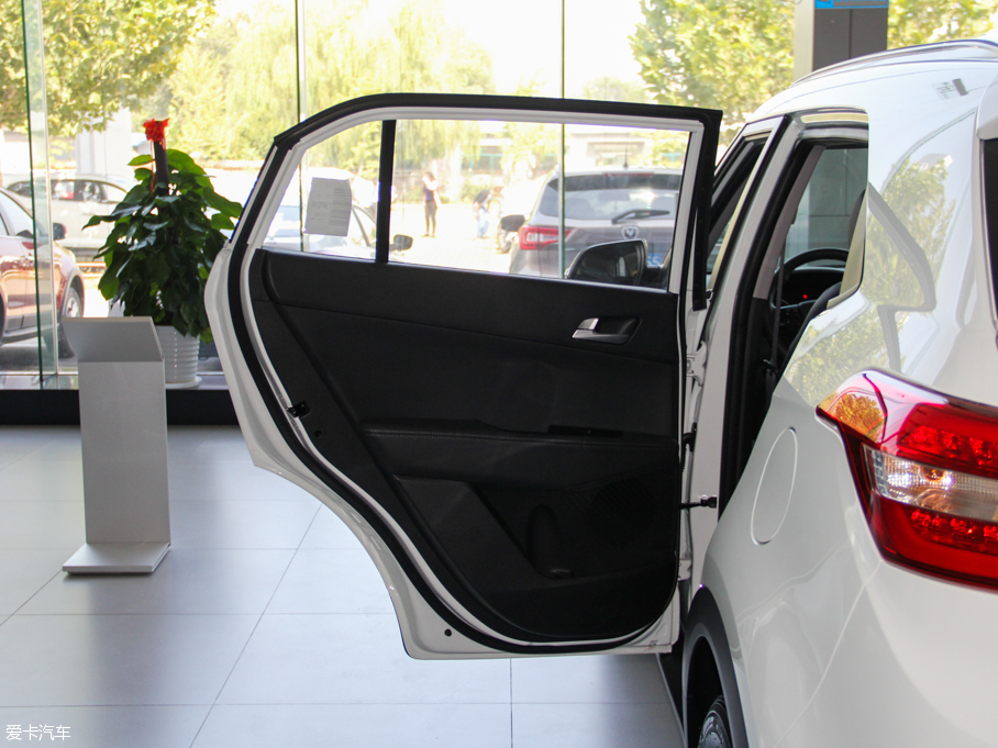 2015F(xin)ix25 1.6L ԄӃ(q)FDLX