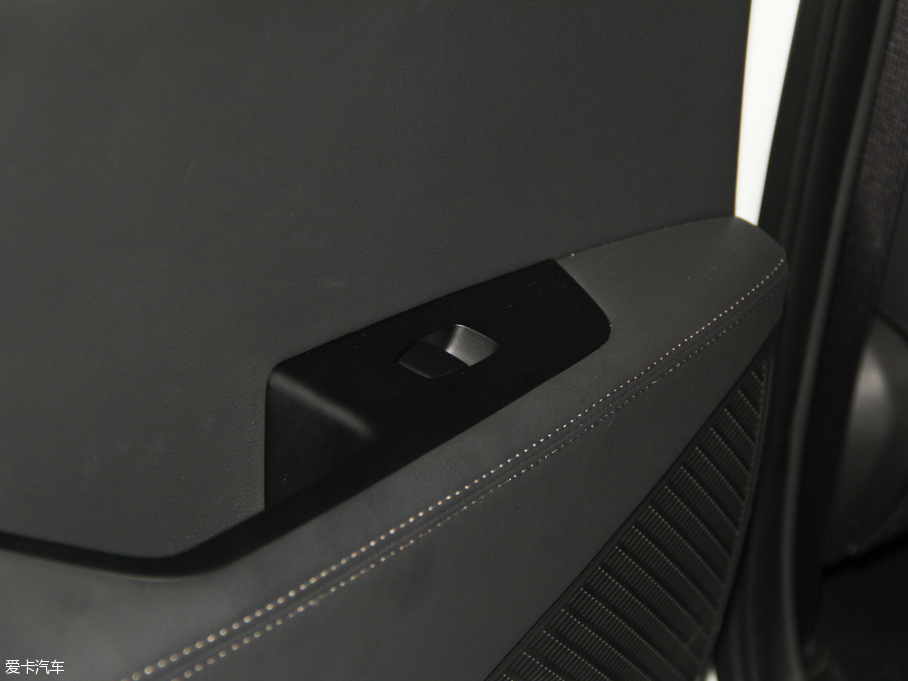 2015Fix25 1.6L ԄӃFDLX