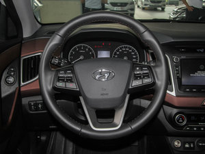 2015款2.0L 自动四驱领先型GLX 方向盘
