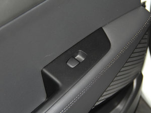 2015款2.0L 自动两驱智能型GLS 中控区