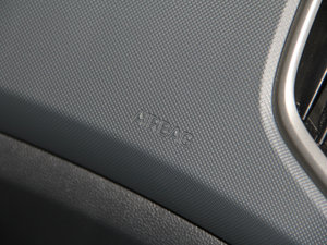 2015款2.0L 自动两驱智能型GLS 中控区