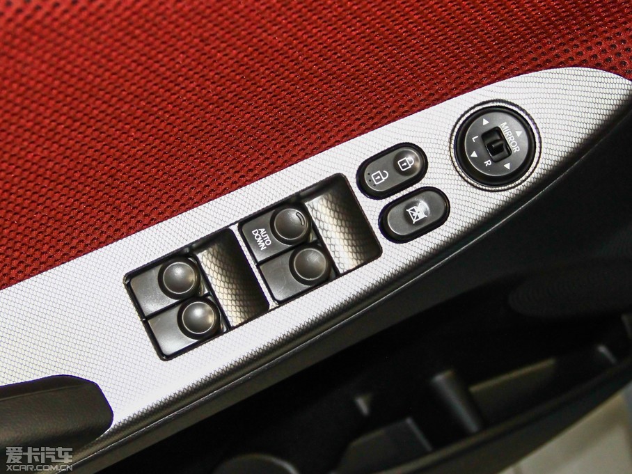 2014������ 1.6L �Ԅ�TOP