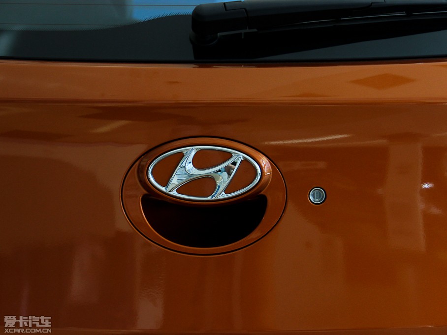 2014������ 1.4L �Ԅ�GLX