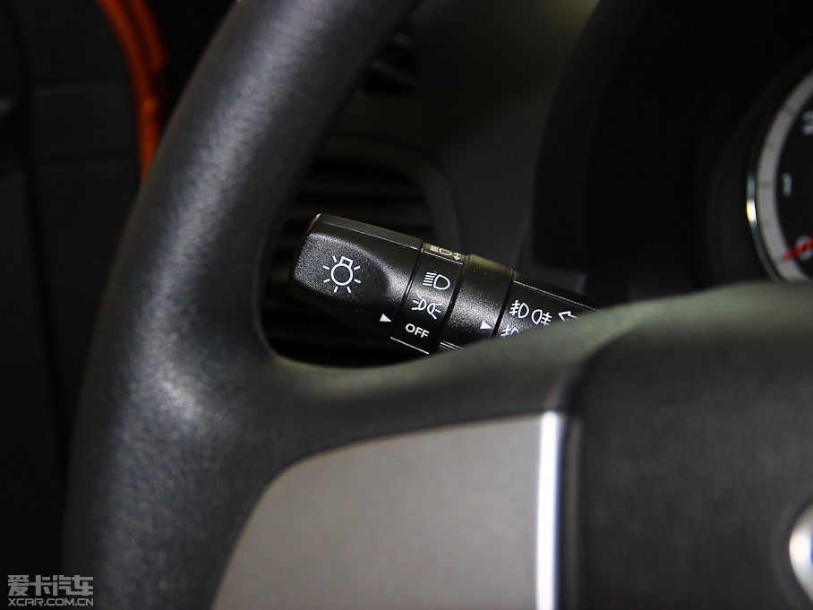 2014������ 1.4L �Ԅ�GLX