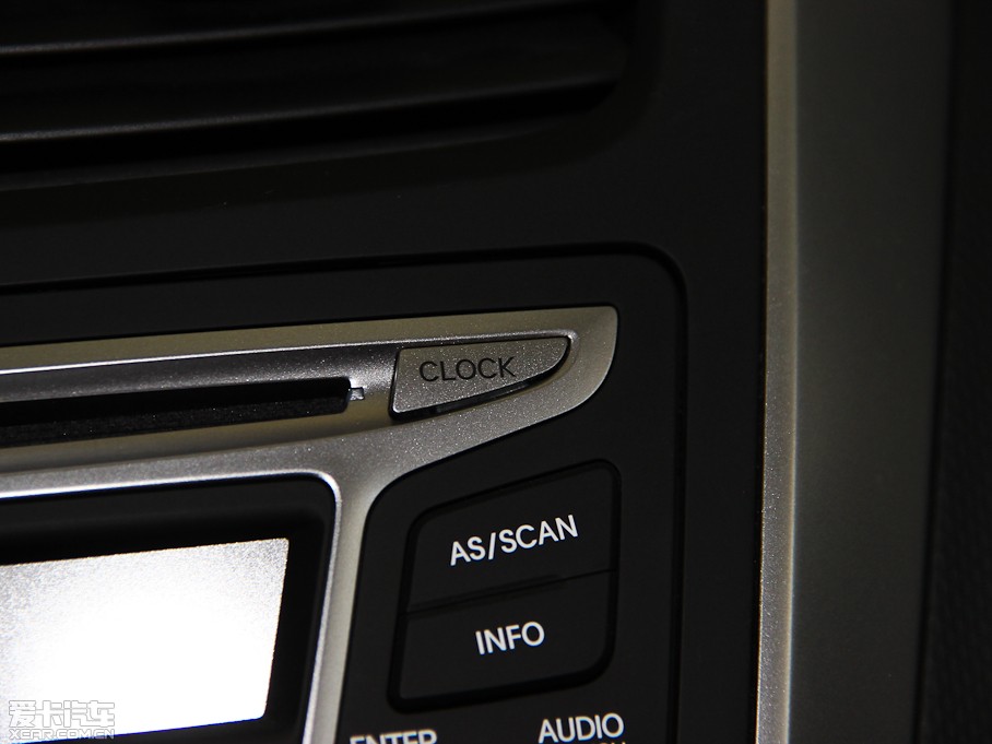 2014������ 1.4L �Ԅ�(d��ng)GLX