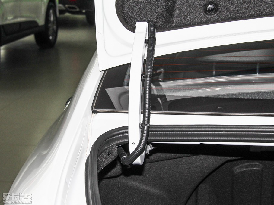 2014{ 2.0L GLXԄ(dng)A