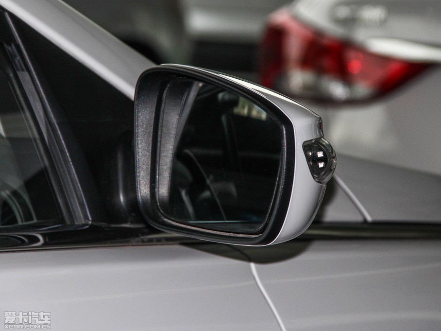 2014{ 2.0L GLXԄ(dng)A