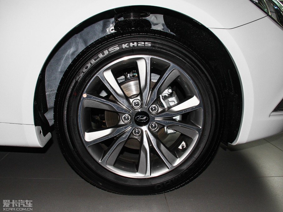 2014{ 2.0L GLXԄ(dng)A