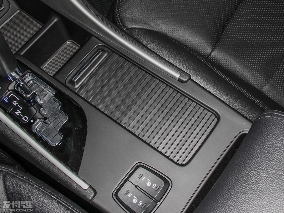 2014�����{���� 2.0L GLX�ԄӺ��A��