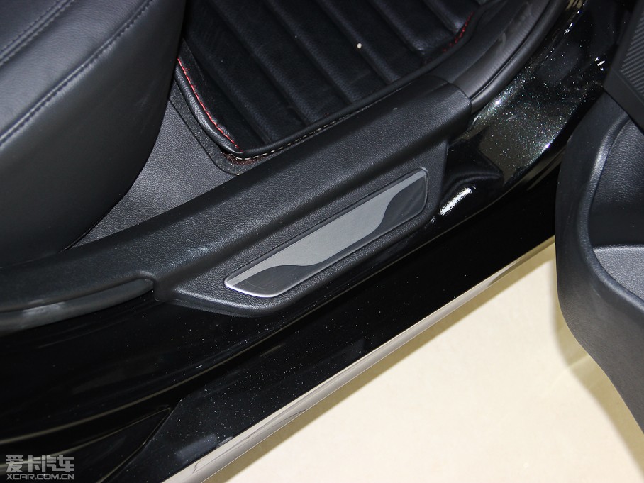 2014�����{���� 2.4L GLX�Ԅ�(d��ng)���A�� ��(gu��)IV