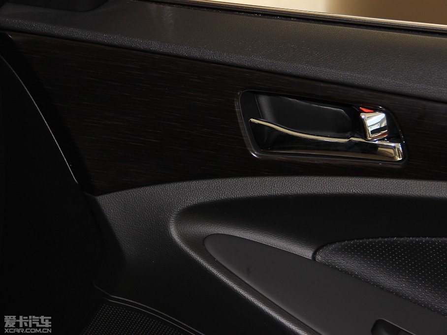 2014{ 2.4L GLXԄӺA IV