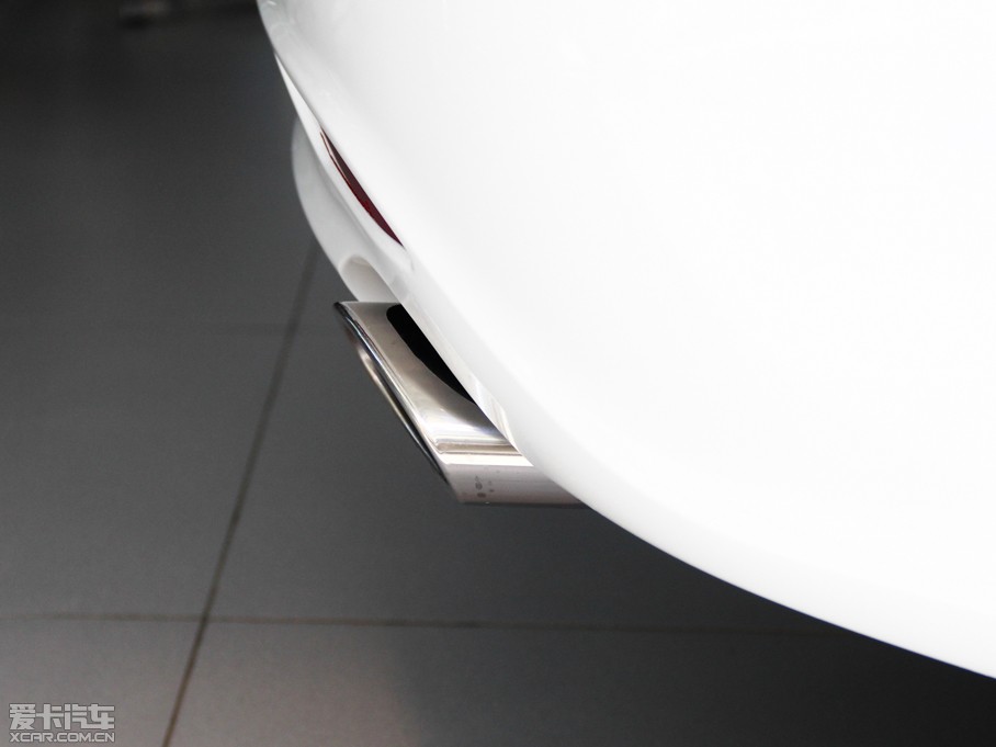 2014{ 2.4L GLXԄӺA V