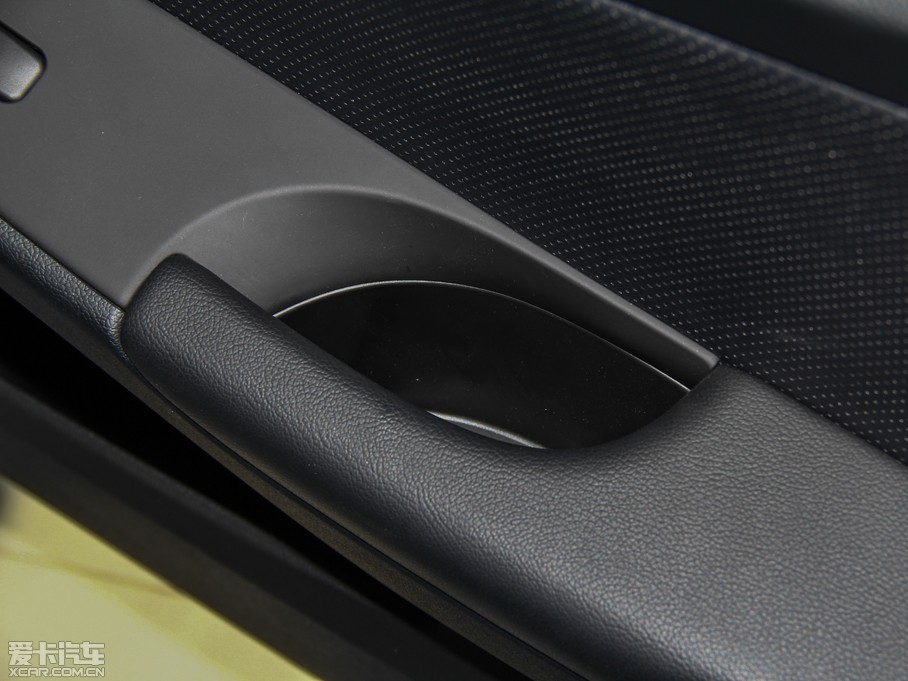 2014{ 2.4L GLXԄӺA V