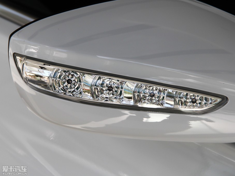 2014{ 2.4L GLXԄӺA V