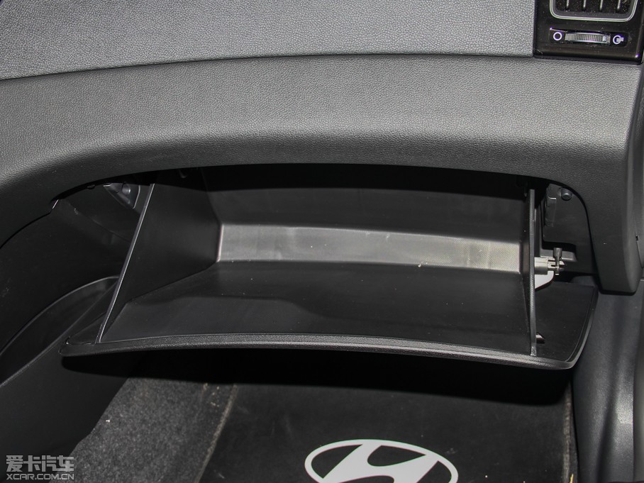 2014{ 2.4L GLXԄӺA V