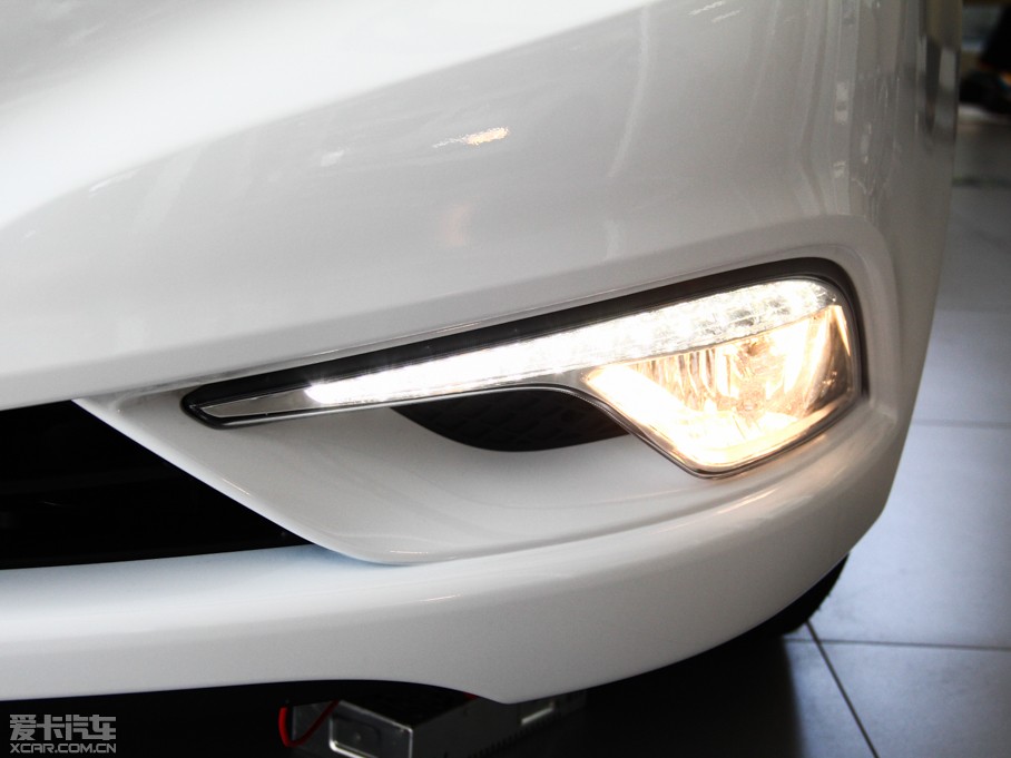 2014{ 2.4L GLXԄ(dng)A (gu)V