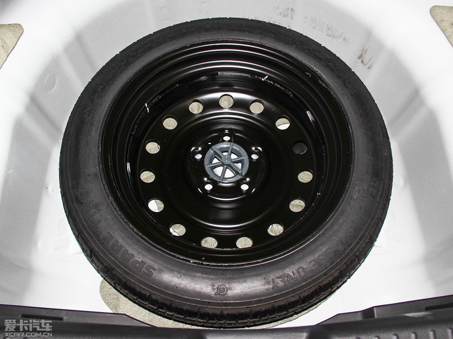 2014{ 2.4L GLXԄӺA V