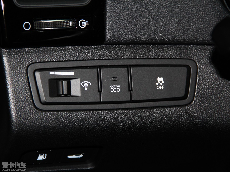 2014{ 2.4L GLXԄӺA V