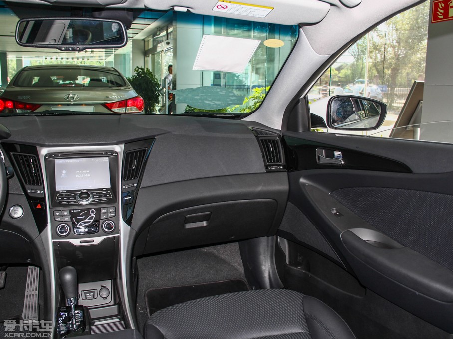 2014�����{���� 2.4L GLX�ԄӺ��A�� ��V