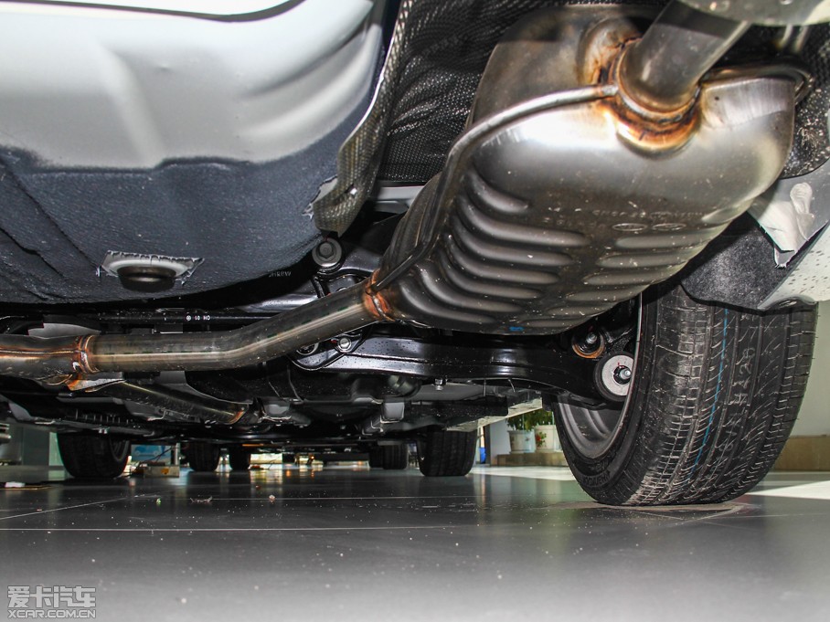 2014�����{���� 2.4L GLX�Ԅ�(d��ng)���A�� ��(gu��)V