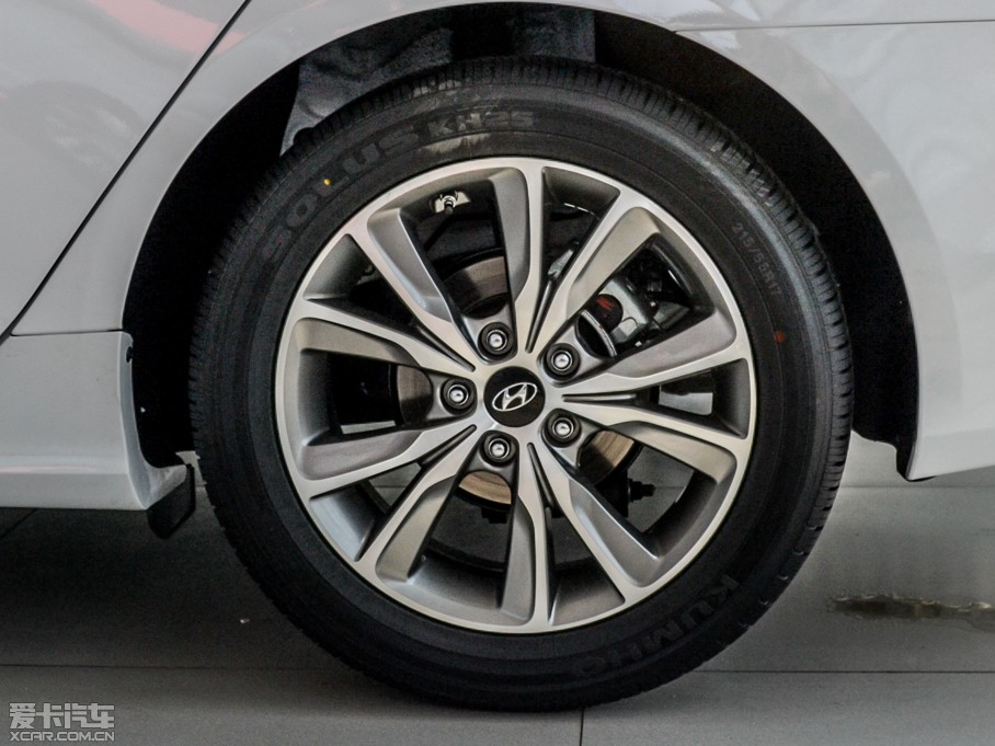 2014{ 2.4L GLSԄIȰ V