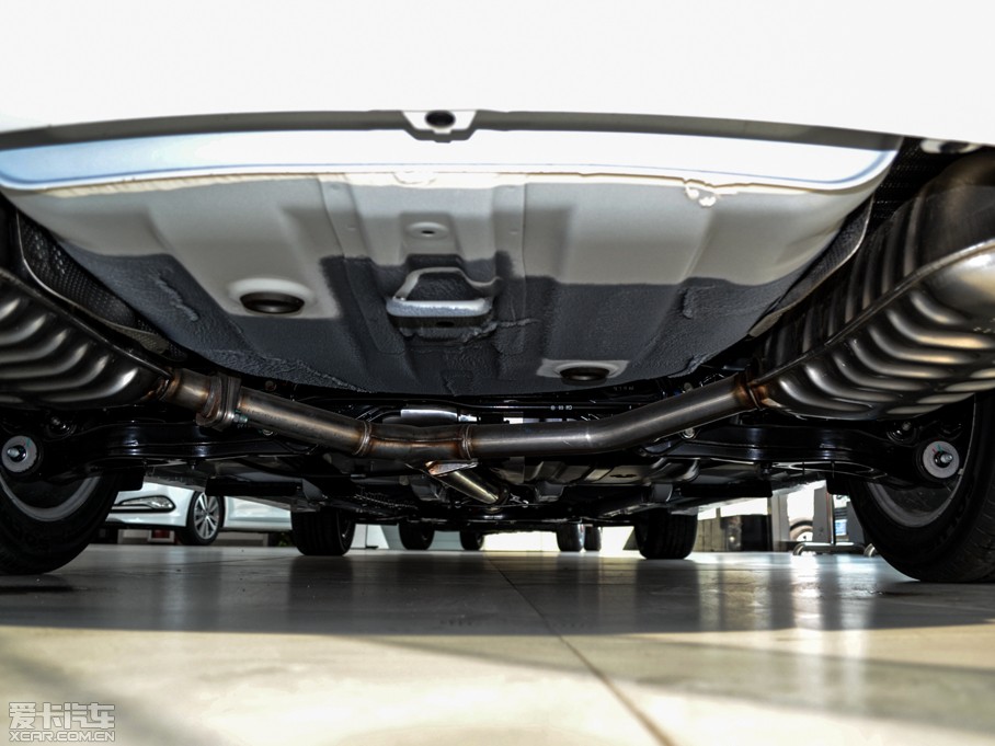 2014{ 2.4L GLSԄIȰ V