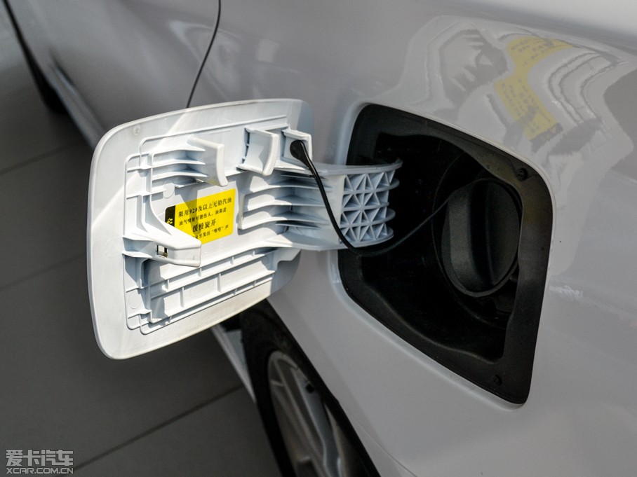 2014{ 2.4L GLSԄIȰ V