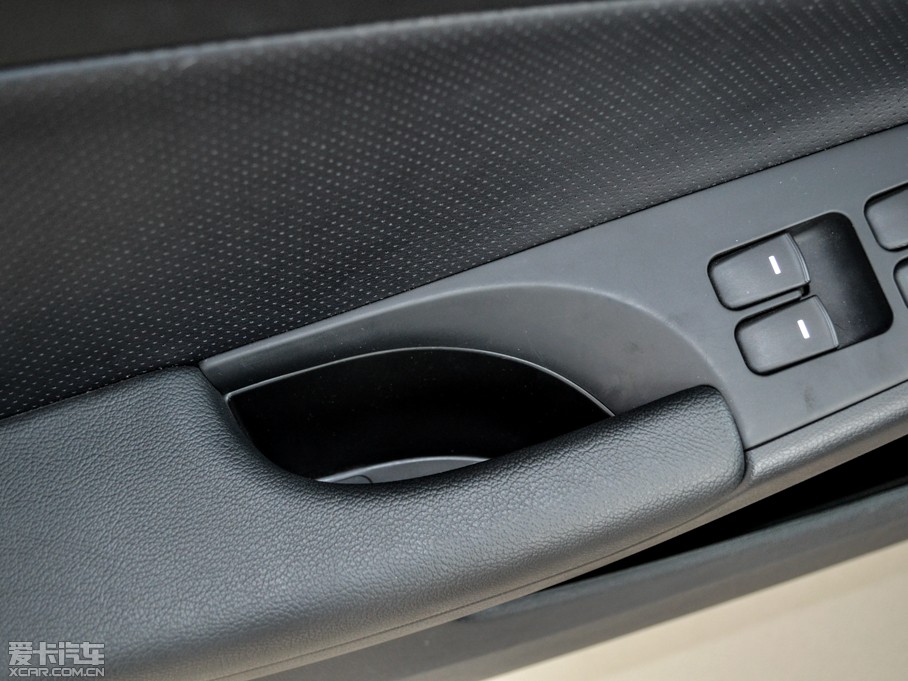 2014{ 2.4L GLSԄIȰ V