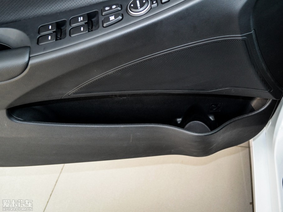 2014{ 2.4L GLSԄIȰ V