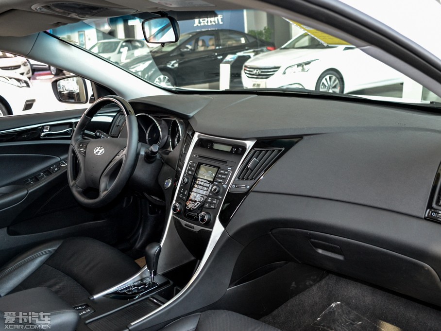 2014{ 2.4L GLSԄI(lng)Ȱ V