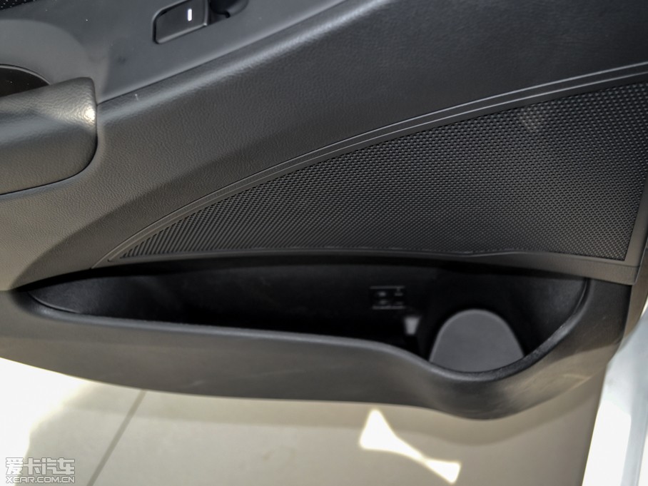 2014{ 2.4L GLSԄ(dng)I(lng)Ȱ V