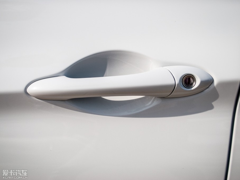 2014{ 2.0L GLSԄ(dng)I(lng)Ȱ